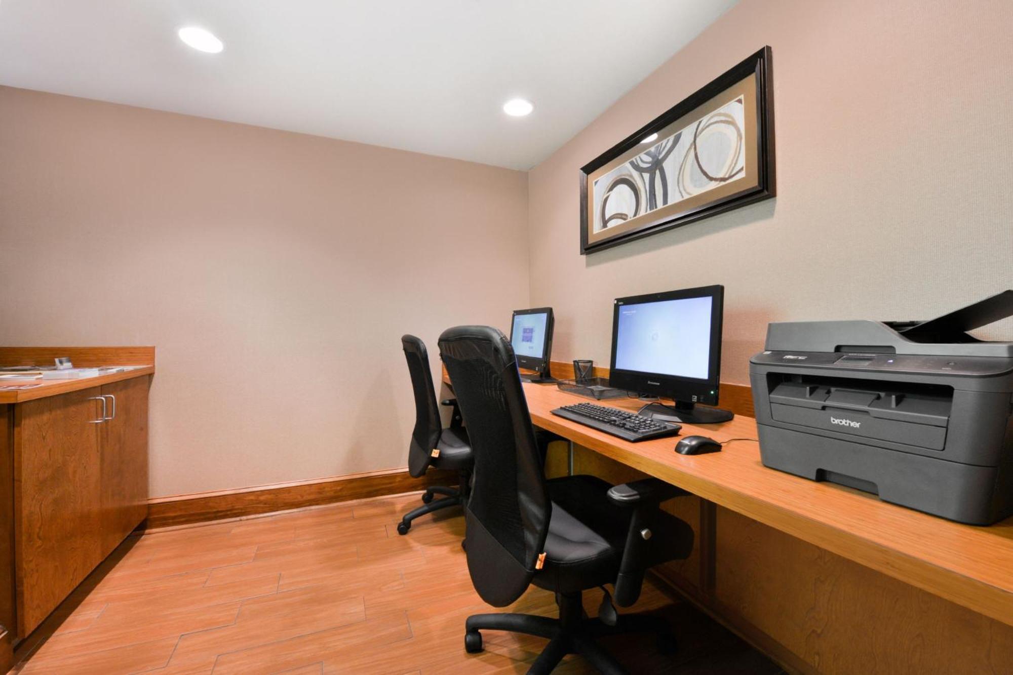Springhill Suites Pinehurst Southern Pines מראה חיצוני תמונה